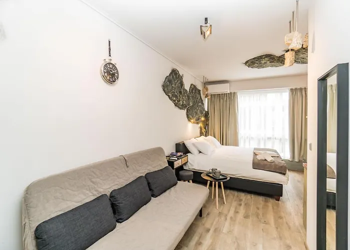 Graffitisuites#stone Apartament