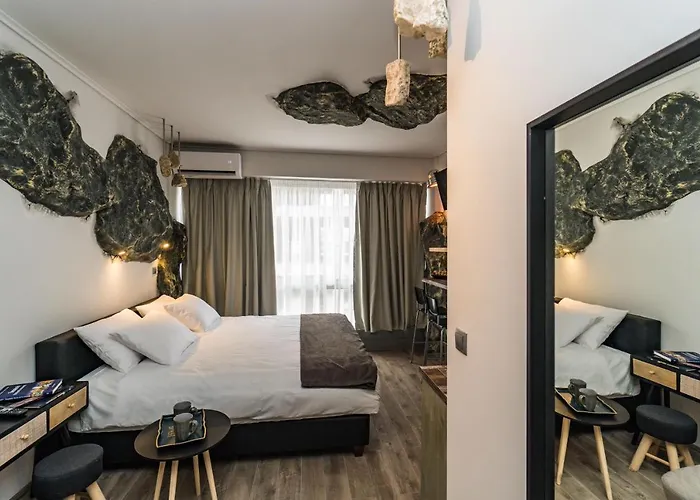 Graffitisuites#stone Apartament *