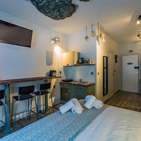 Graffitisuites#stone *